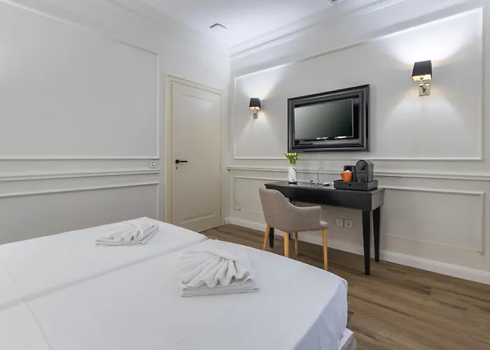 Belle Boutique Hotel 2*